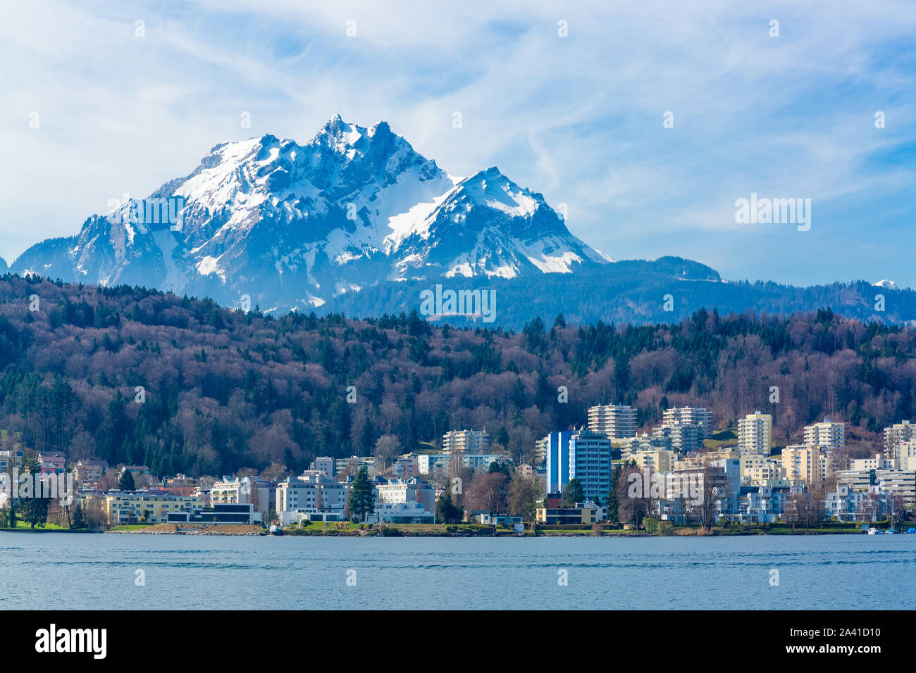 Blick auf Pilatus Berg vom Vierwaldstättersee, Schweiz Stockfoto