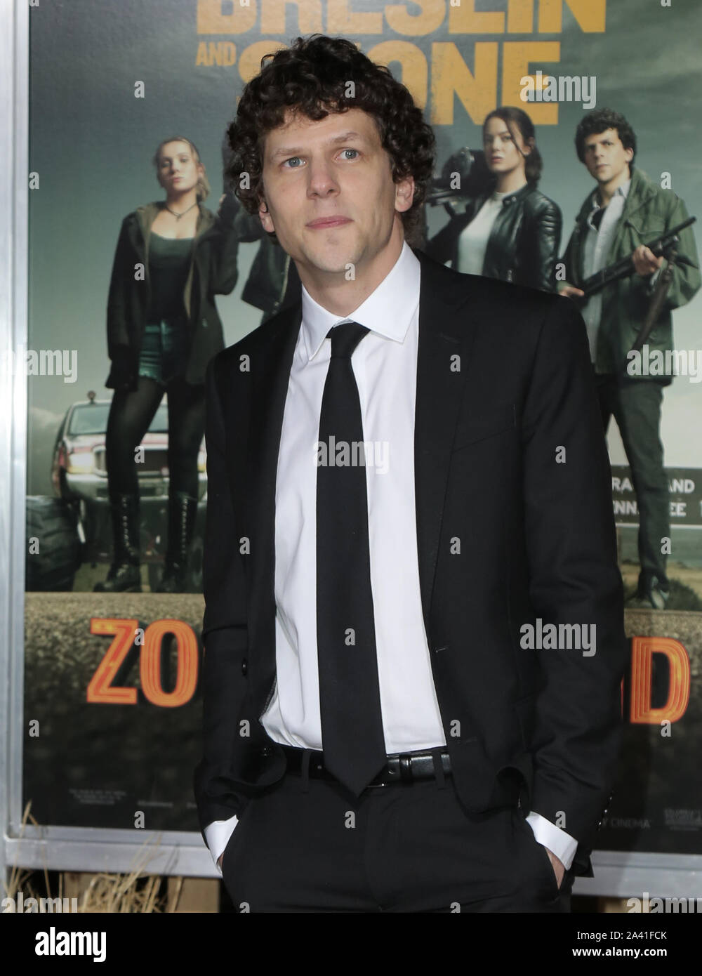 10. Oktober 2019 - Westwood, Kalifornien - Jesse Eisenberg. Premiere von Sony Pictures'' Zombieland: Double Tap' im Regency Dorf statt. Foto: PMA/AdMedia/MediaPunch Stockfoto