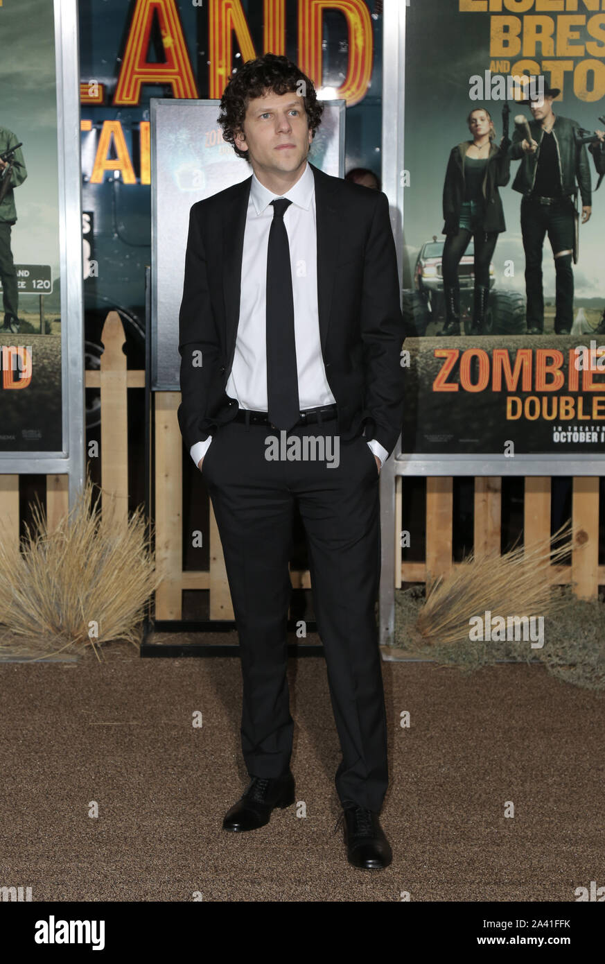 10. Oktober 2019 - Westwood, Kalifornien - Jesse Eisenberg. Premiere von Sony Pictures'' Zombieland: Double Tap' im Regency Dorf statt. Foto: PMA/AdMedia/MediaPunch Stockfoto