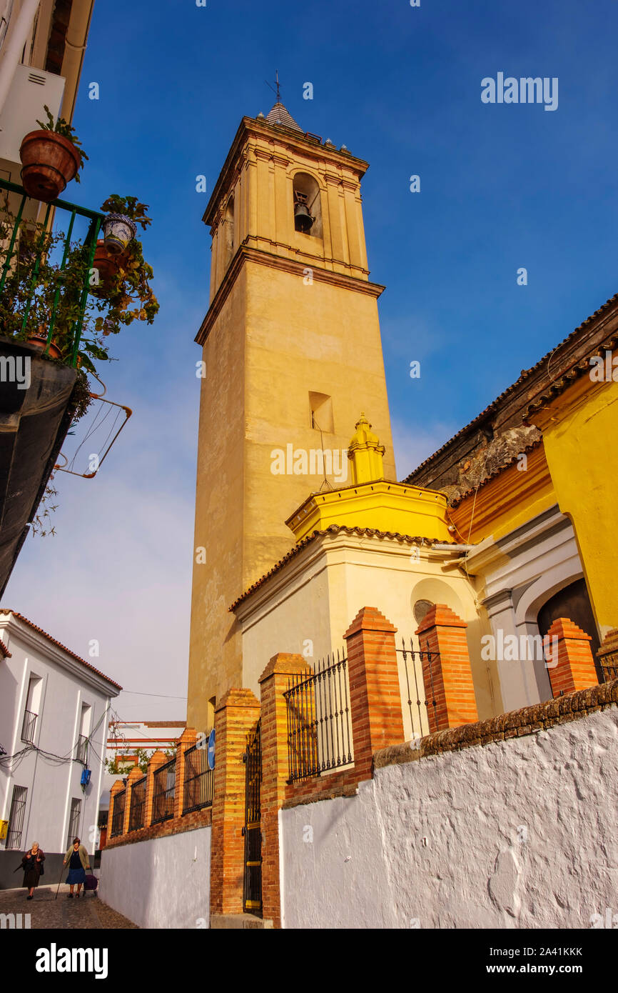 San Miguel Arcangel Kirche. Jabugo, Sierra de Aracena und Picos de Aroche Naturpark. Der Provinz Huelva. Südlichen Andalusien, Spanien. Europa Stockfoto