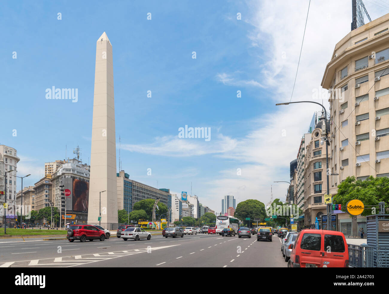 Obelisco (Obelisk), Plaza de la Republica, der Avenida 9 de Julio, Buenos Aires, Argentinien Stockfoto