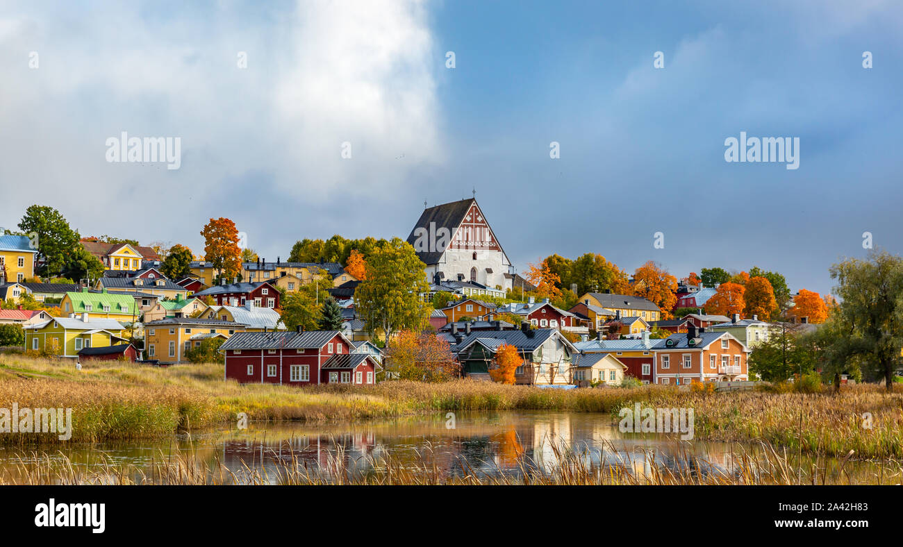 Panoramablick auf die Altstadt von Porvoo in Finnland. Stockfoto