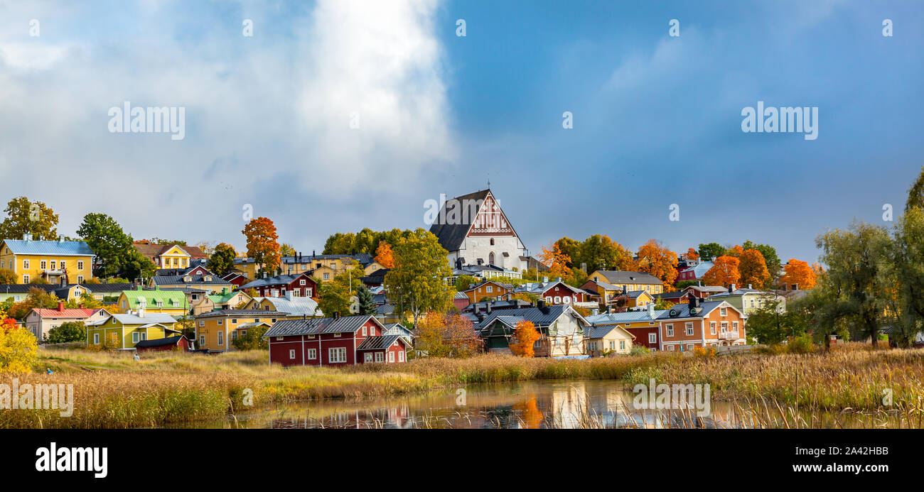 Panoramablick auf die Altstadt von Porvoo in Finnland. Stockfoto
