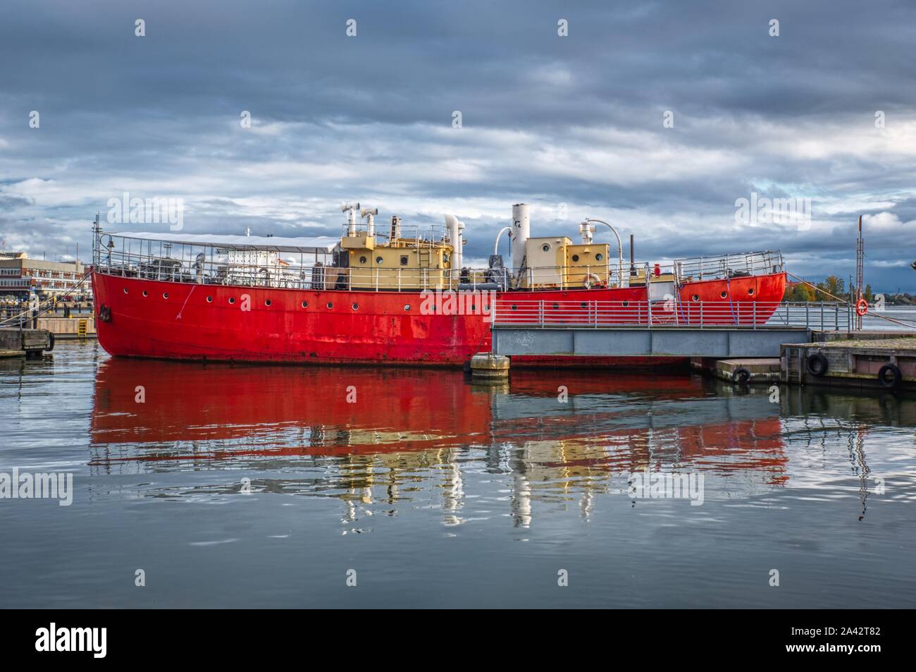 Altes rotes Schiff, Südhafen, Helsinki, Finnland Stockfoto