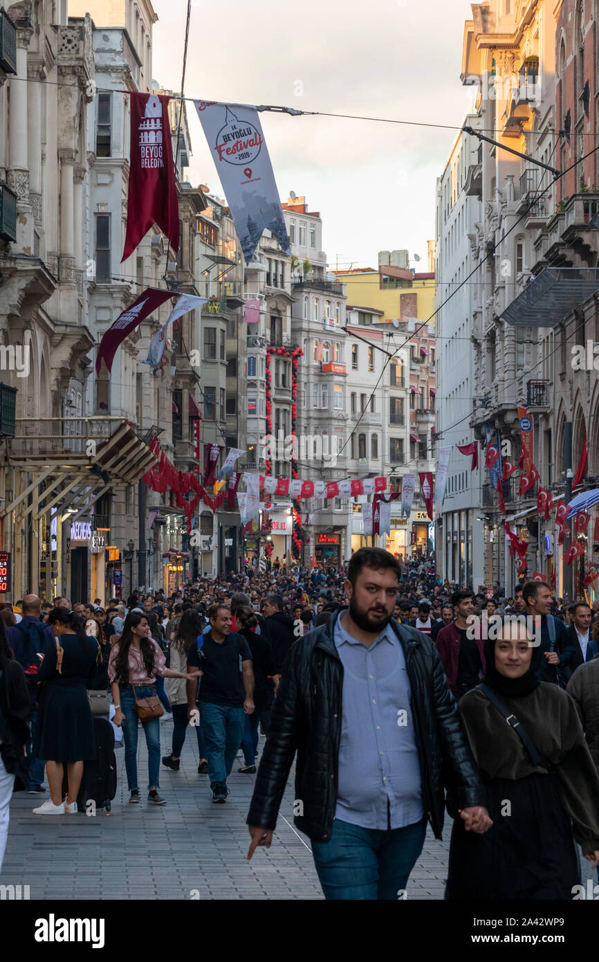 Istiklal Caddesi (Caddesi), Türkei, Istanbul Stockfoto