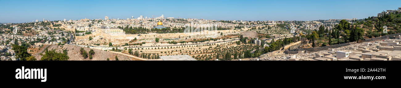 180 Grad Panorama der Stadt Jerusalem von den Jüdischen Friedhof Stockfoto