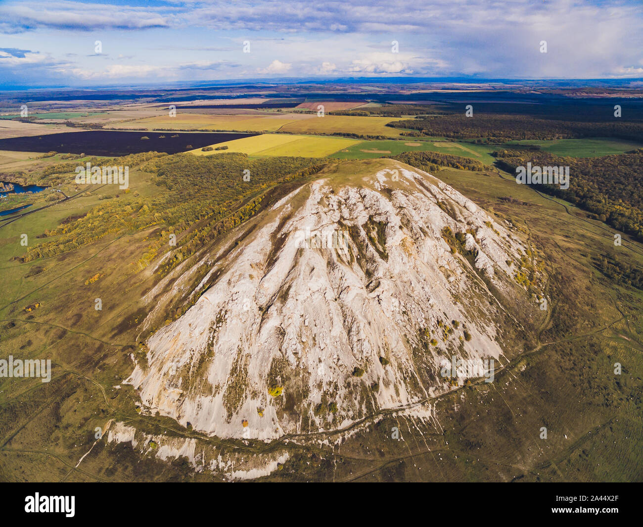 Mount Shihan Toratau in der Nähe der Stadt Ishimbai. Symbol der Stadt Ishimbai. Baschkortostan. Russland Stockfoto