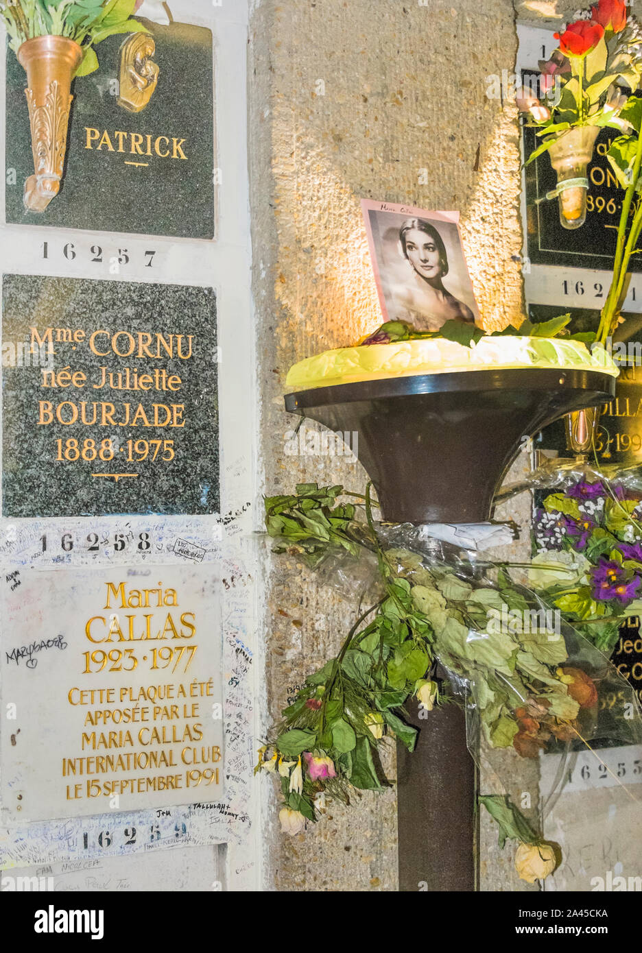 Grabstätte von Sängerin Maria Callas am Friedhof Pere Lachaise Stockfoto