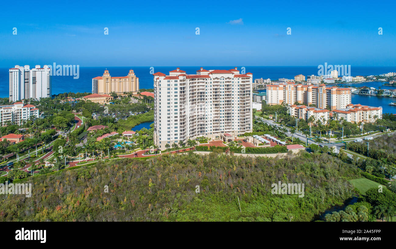 Pelican Bay Area von Naples im Südwesten Florida in der Nähe von Fort Myers und Marco Island, beliebtes Ziel für wohlhabende Menschen, die in den Vereinigten Staaten Stockfoto