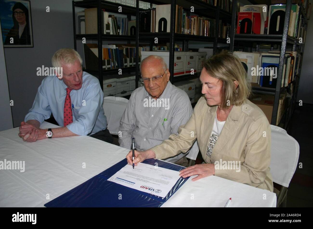 Die Firma de Acuerdo con Fundación Bolaños Stockfoto