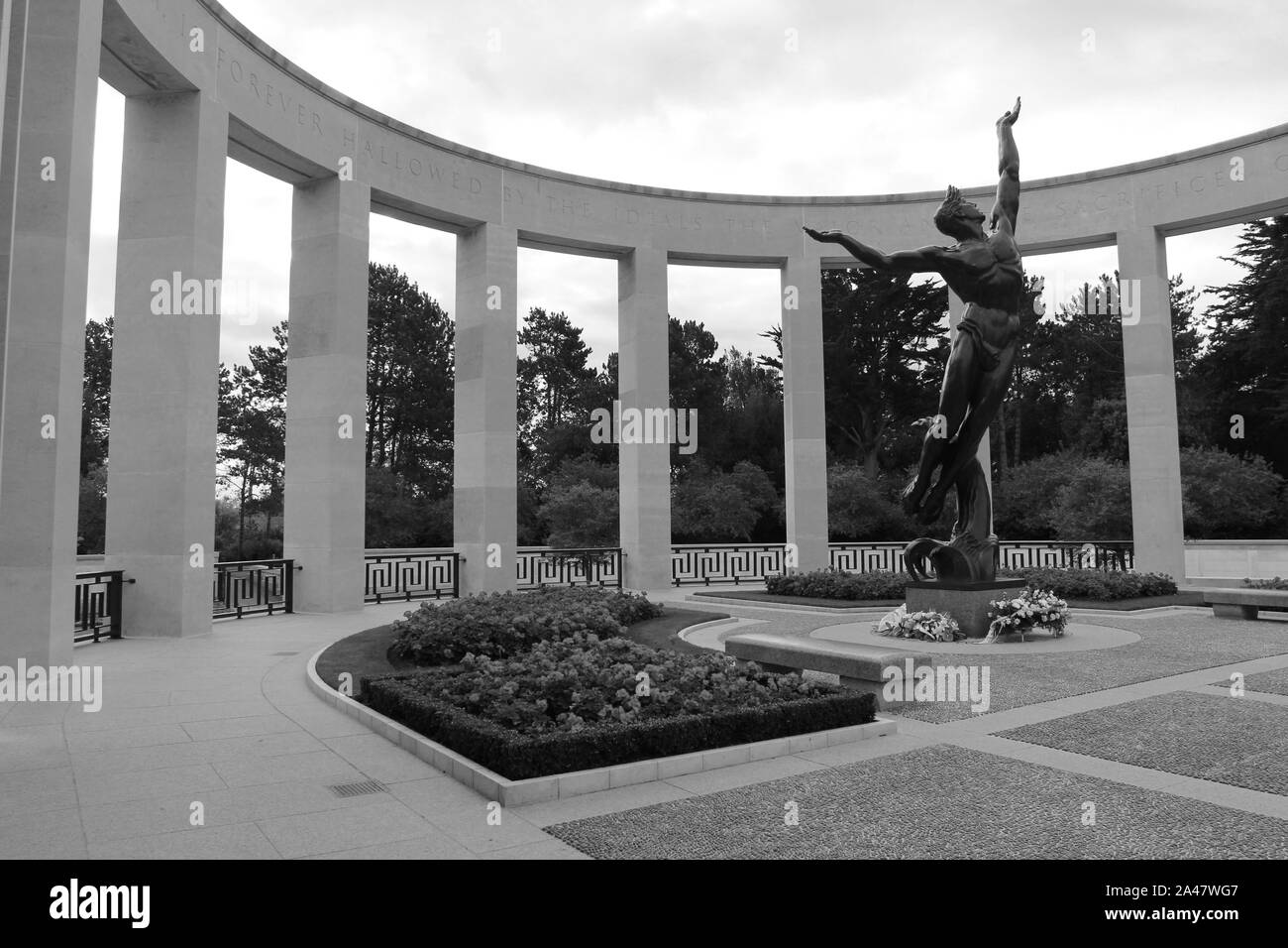 Omaha Beach, Normandie 09/10/2017. D-Day, die Landung der Amerikaner. Friedhof und Denkmal für die Gefallenen. Stockfoto