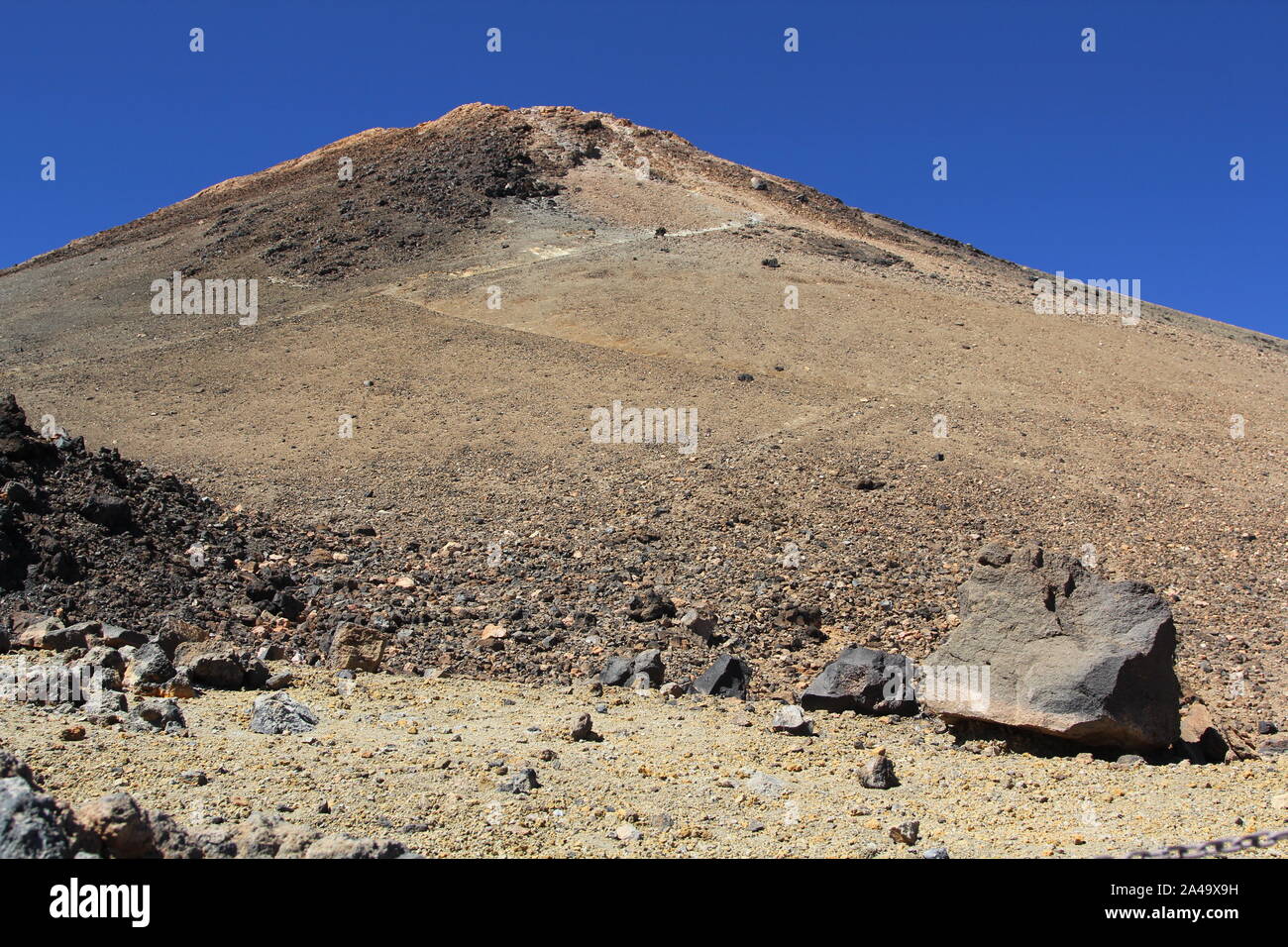 Gipfel, Serpentinen, Seilbahn, den Teide Vulkan, National Park, Teneriffa, Kanarische Inseln, Spanien, 2019 Stockfoto