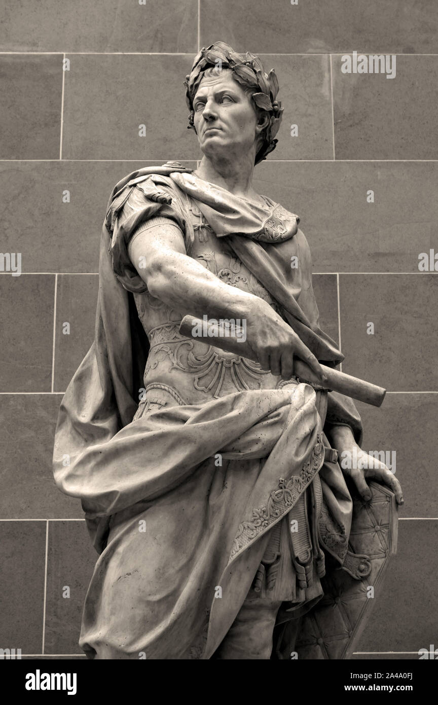Gaius Julius Caesar 100 - 44 v. Chr. römische Kaiser allgemeine Staatsmann (Roman, Italien,) von Nicolas Coustou 1658 - 1733 Barock Frankreich, Stockfoto