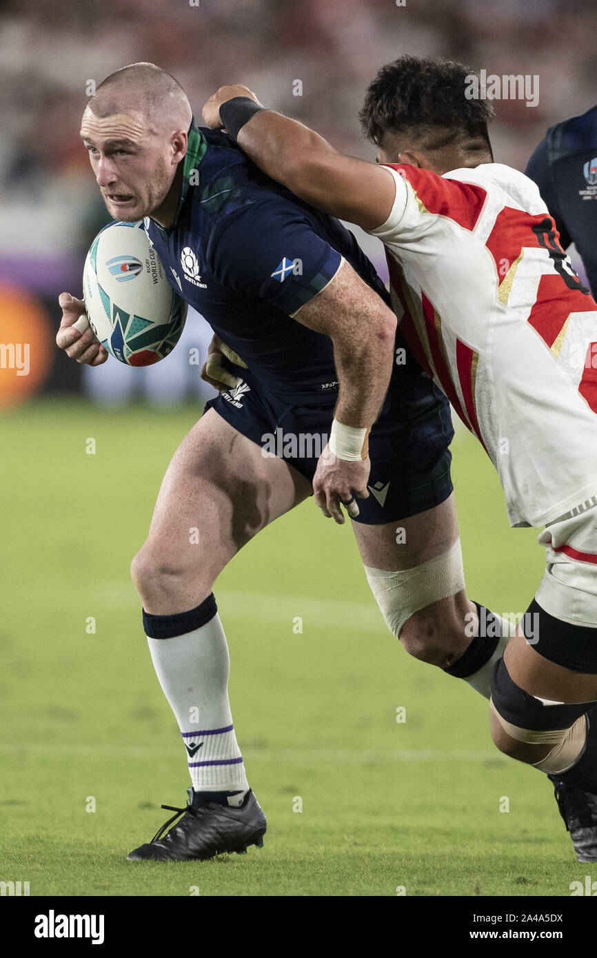 Kanagawa, Japan. 13 Okt, 2019. Schottland's Stuart Hogg in Aktion während der Rugby-weltmeisterschaft 2019 Pool ein Match zwischen Japan und Schottland an International Stadium Yokohama, in der Nähe von Tokio. Japan besiegt Schottland 28-21. Credit: Rodrigo Reyes Marin/ZUMA Draht/Alamy leben Nachrichten Stockfoto