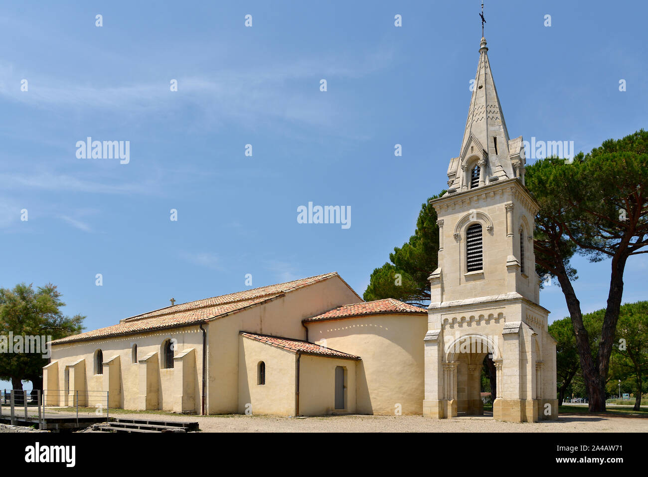 11. jahrhundert Saint-Eloi Kirche in Andernos-les-Bains, Gemeinde liegt an der nordöstlichen Küste der Bucht von Arcachon, im Département in Frankreich Stockfoto