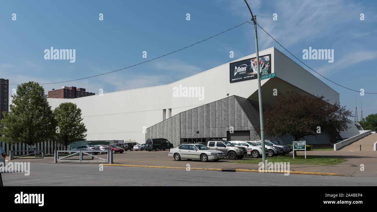 Die Cam Henderson Centre, die primäre indoor Leichtathletik Komplex an der Marschall-universität in Huntington, West Virginia Stockfoto