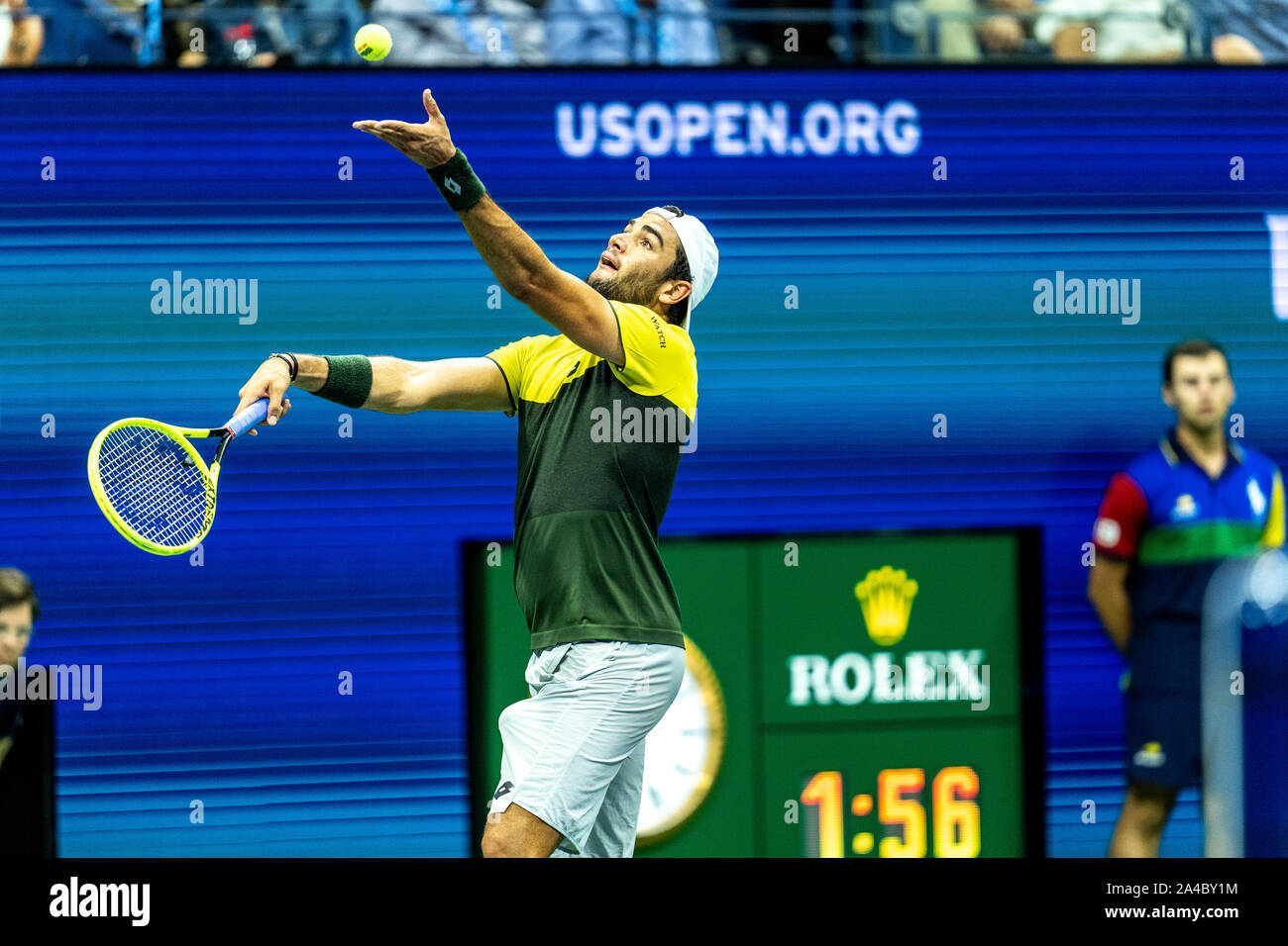 Matteo Berrettini von Italien im Halbfinale der Männer an der 2019 US Open Tennis Meisterschaft konkurrieren Stockfoto