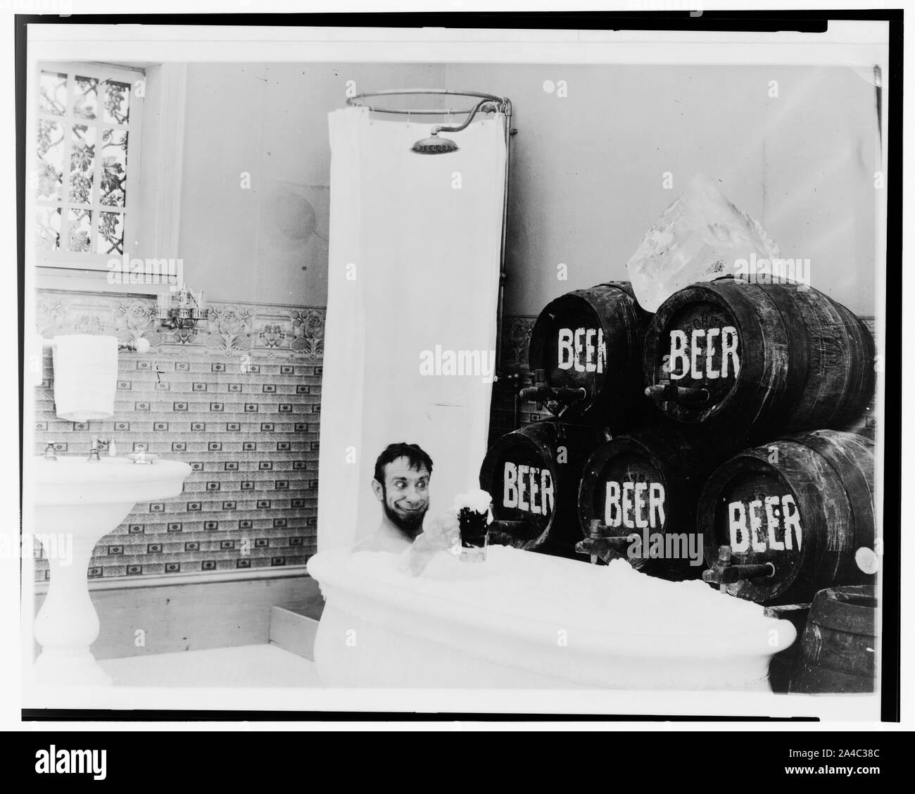 Die Pannen muffig Leiden, Badewanne der Bier Stockfoto