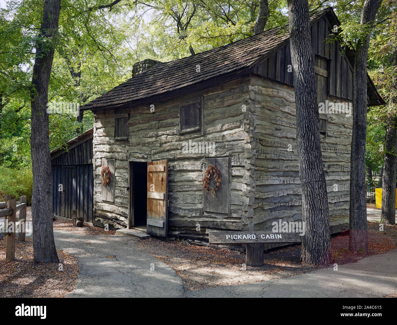 Die pickard Kabine auf Log Cabin Village, ein Wohn- und History Museum in Fort Worth, Texas, im Besitz der Stadt Fort Worth betrieben Stockfoto