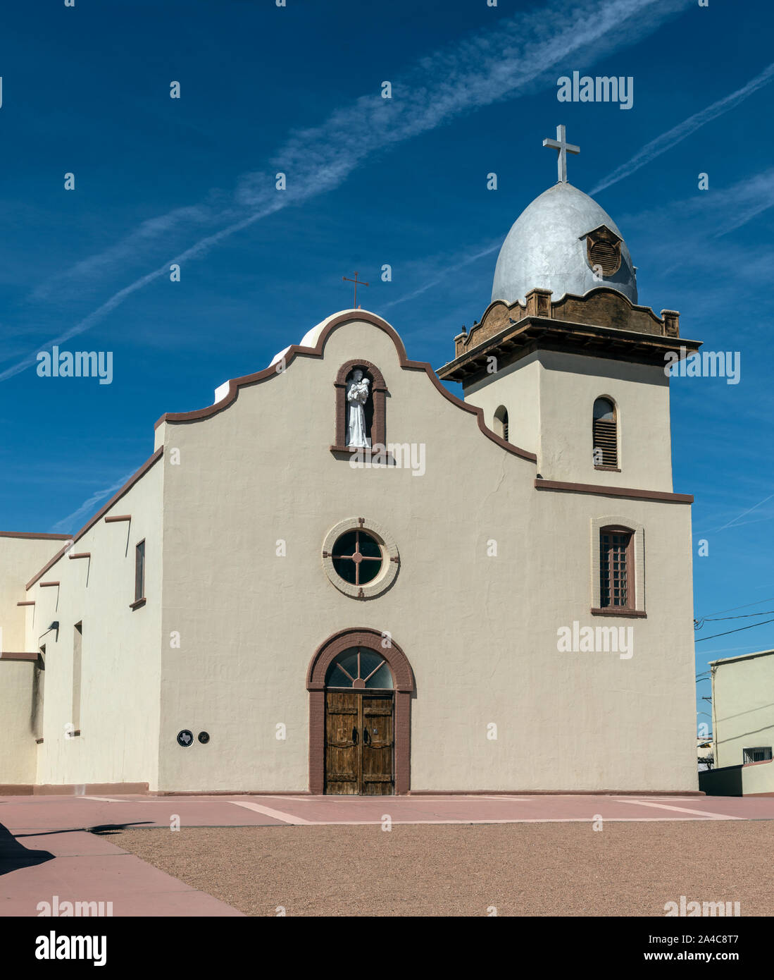 Die San Ysleta Mission, im Jahre 1682 von den Mitgliedern der Tigua indischen Stamm, die in der Nähe von dem, was jetzt ist, Albuquerque, New Mexico gezwungen gewesen, ihre angestammte Heimat zu fliehen. In El Paso, Texas Stockfoto