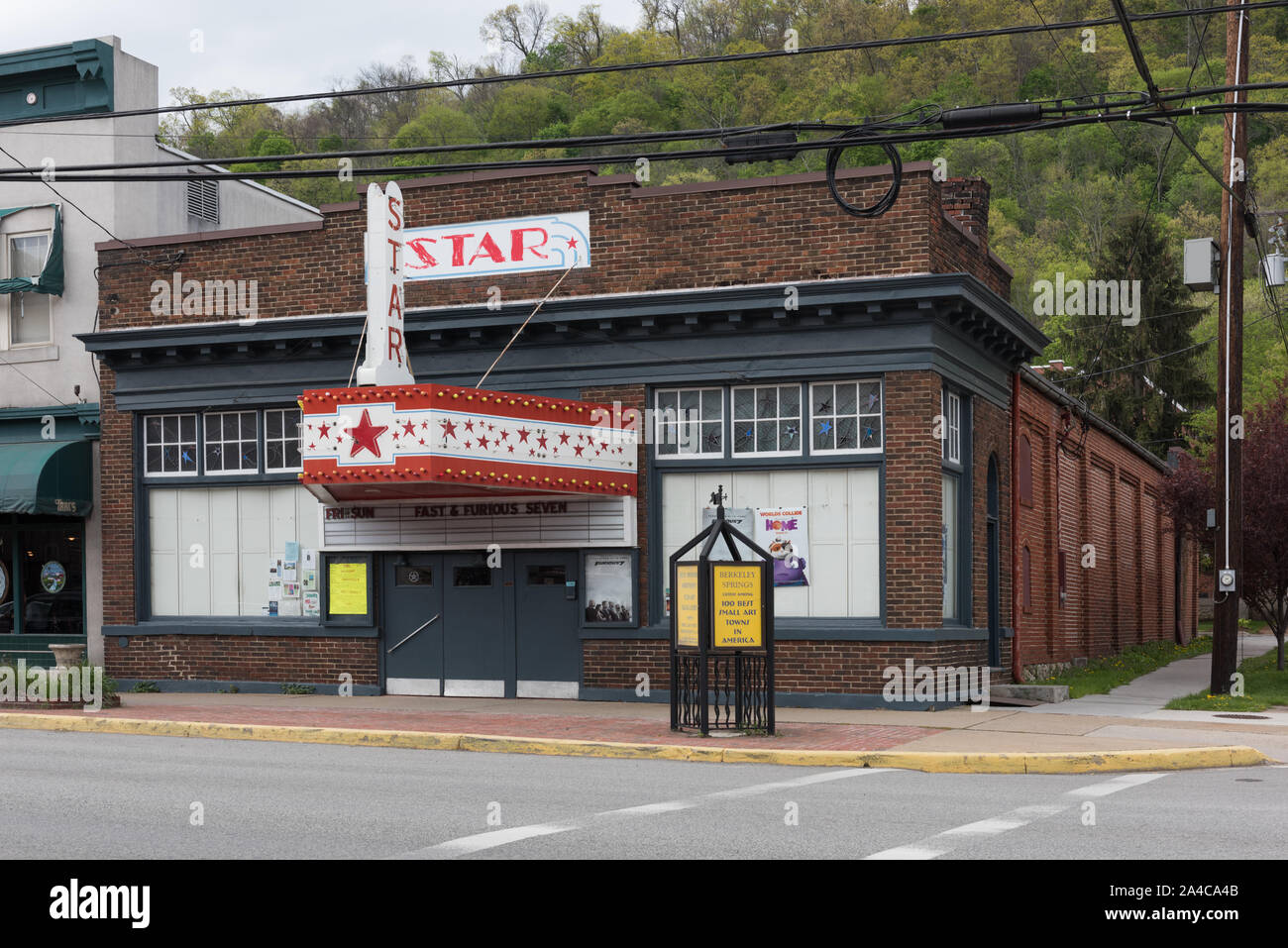 Die Star Theater in Berkeley Springs, West Virginia, wo Filme erstmals 1928 gezeigt wurden Stockfoto