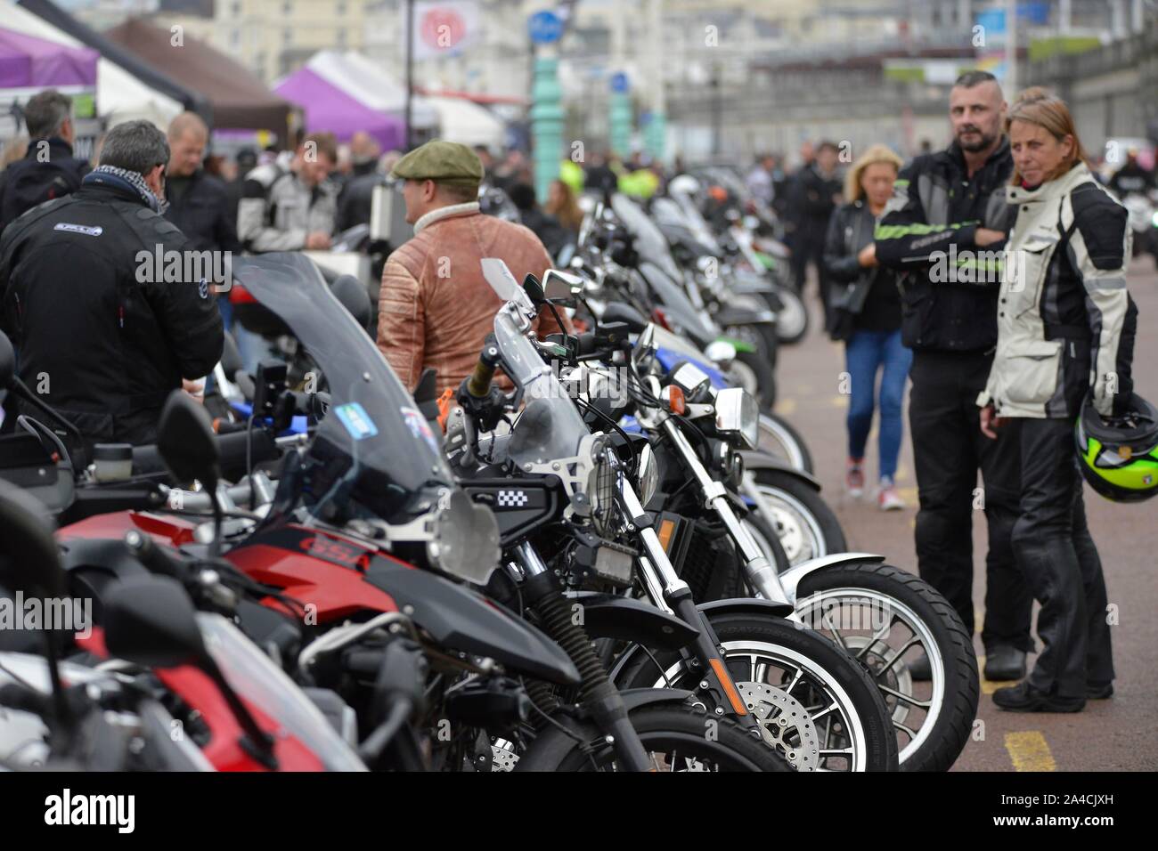 Brightona 2019 jährliches Herz-Charity-Motorradevent auf Madeira Drive, Brighton. Bild Terry Apply Stockfoto