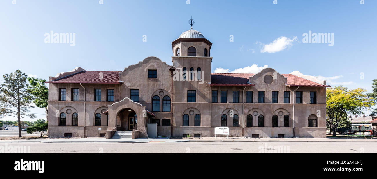 Das ehemalige Verwaltungsgebäude für die riesigen Colorado Kraftstoff und Bügeleisen Stahlwerk, 1881 gegründet, in Pueblo, Colorado Stockfoto