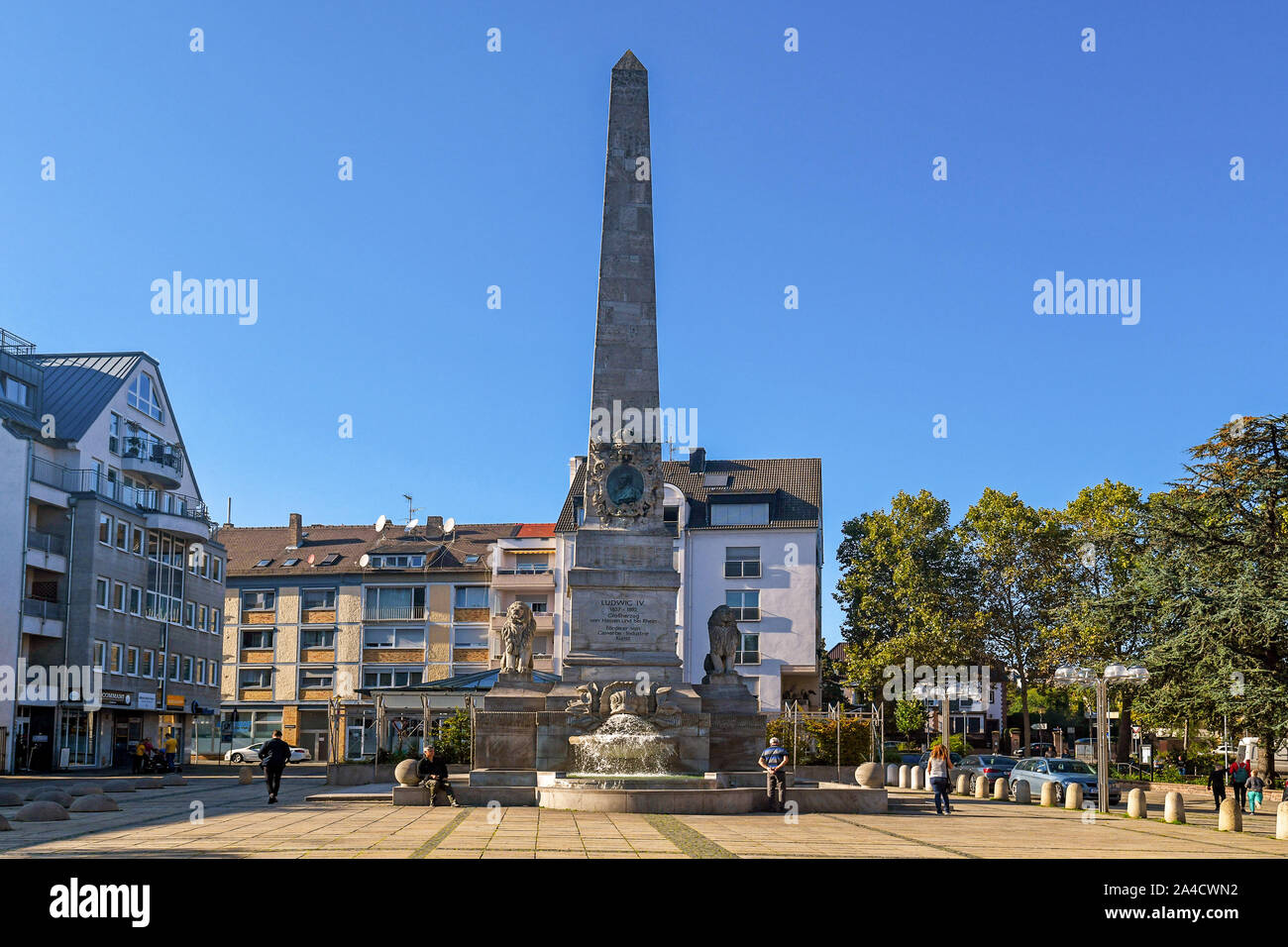 Worms, Deutschland - Oktober 2019: Denkmal für deutsche Großherzog von Hessen Ludwig IV, genannt Ludwig IV. in deutscher Sprache Stockfoto