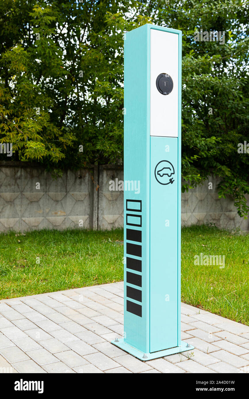 In der Nähe des Druckspeichers für electrocars Stockfoto