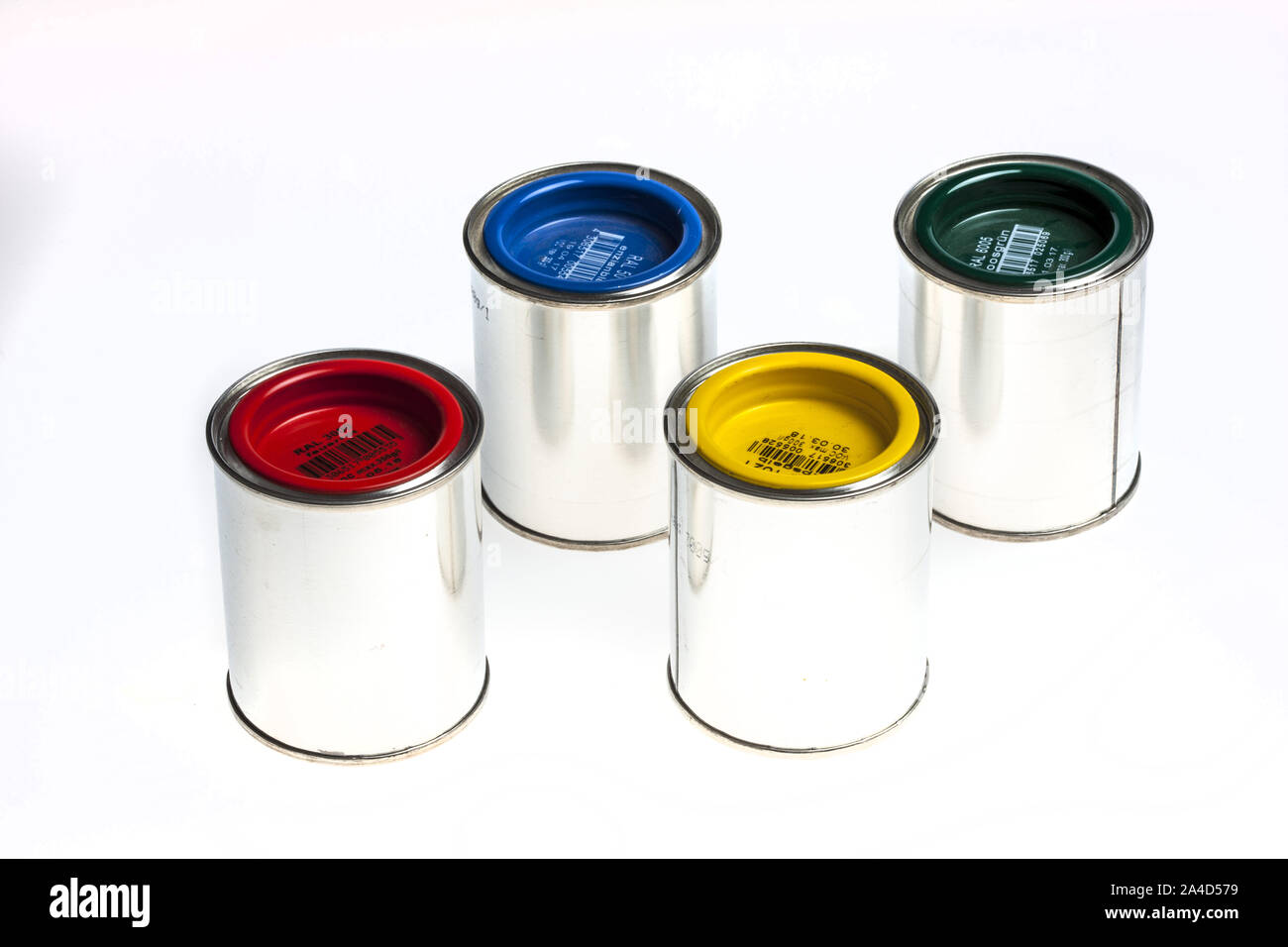 Malerei Farben, in Dosen aus Metall, Kunstharz Lacke, verschiedene Farben, Stockfoto