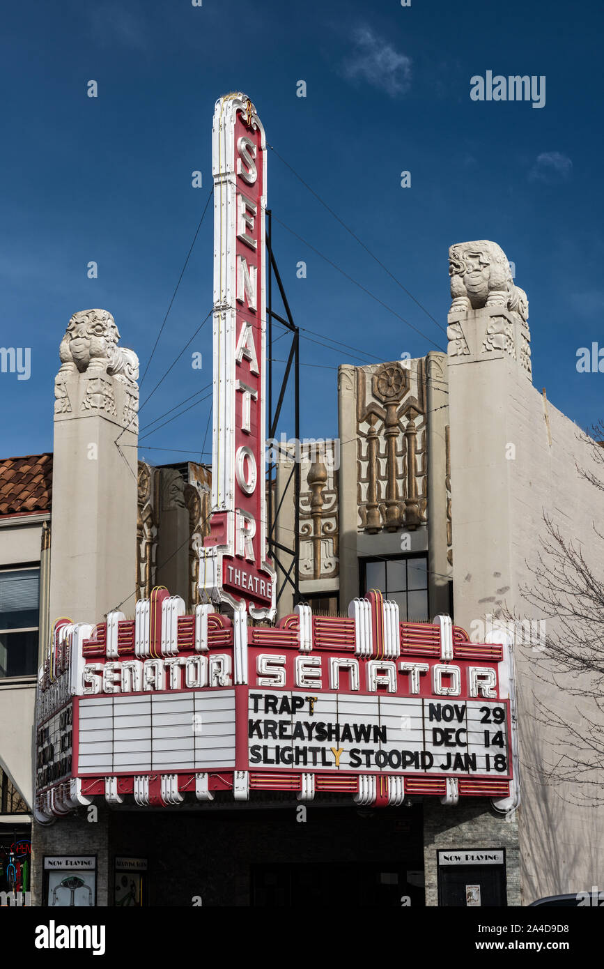Der alte Senator Film Theater wurde ein live-Musik, die in diesem lebhaften College (California State University in Chico) Stadt in Nordkalifornien Stockfoto