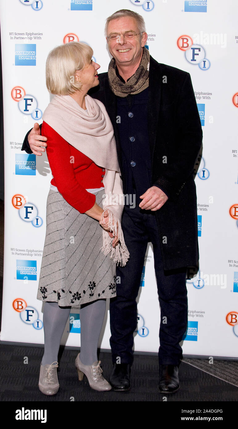 Foto muss Gutgeschrieben © Jeff Spicer/Alpha Presse 076815 18/01/13 Helen Mirren und Stephen Daldry an einer Lichtschranke für L'Atalante am BFI Southbank in London Stockfoto