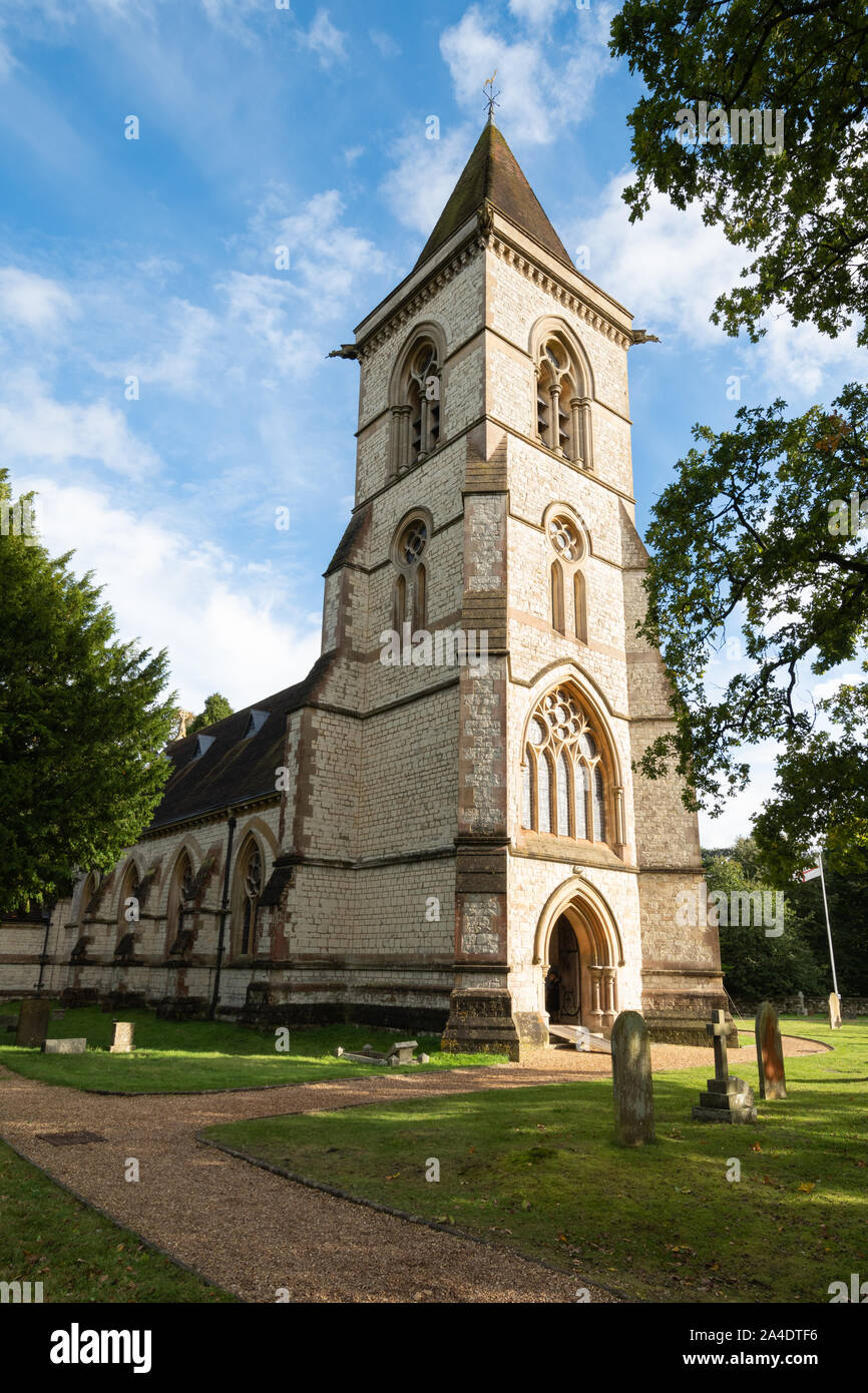 St. Matthew's Church, eine anglikanische Kirche in der Hampshire Dorf Blackmoor, Großbritannien Stockfoto
