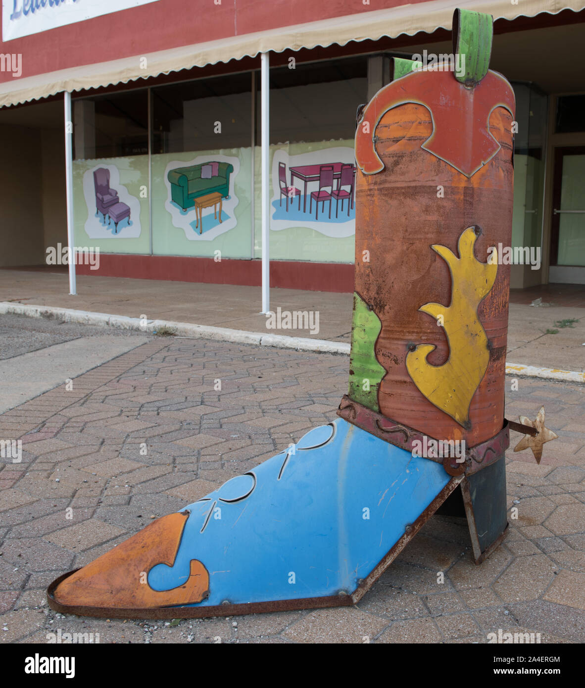 Dieses übergroße Boot und andere wie es, sind beliebte Straße Dekorationen in Gatesville, einer Stadt in Coryell County, Texas Stockfoto