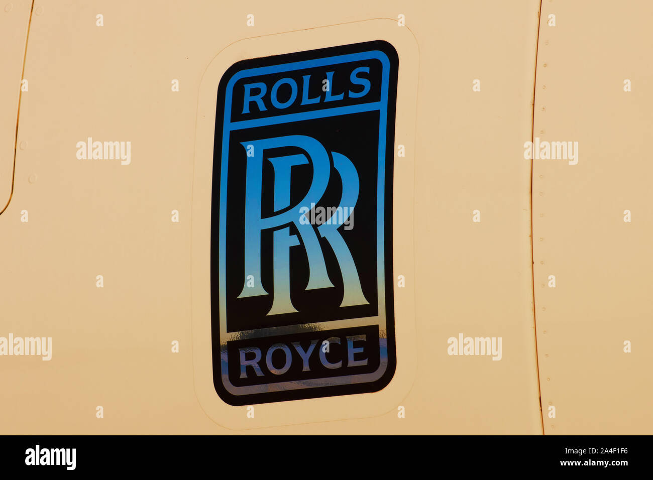 Rolls Royce Flugzeug Händler Logo. Russland, Moskau, 29. August 2019 Stockfoto