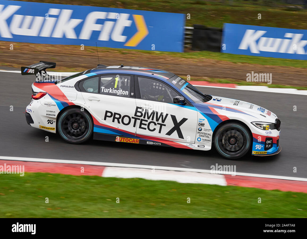 BTCC British Touring Car Championship 2019 letzte Runde Qualifying in Brands Hatch Colin Turkington Meisterschaft Sieger Stockfoto