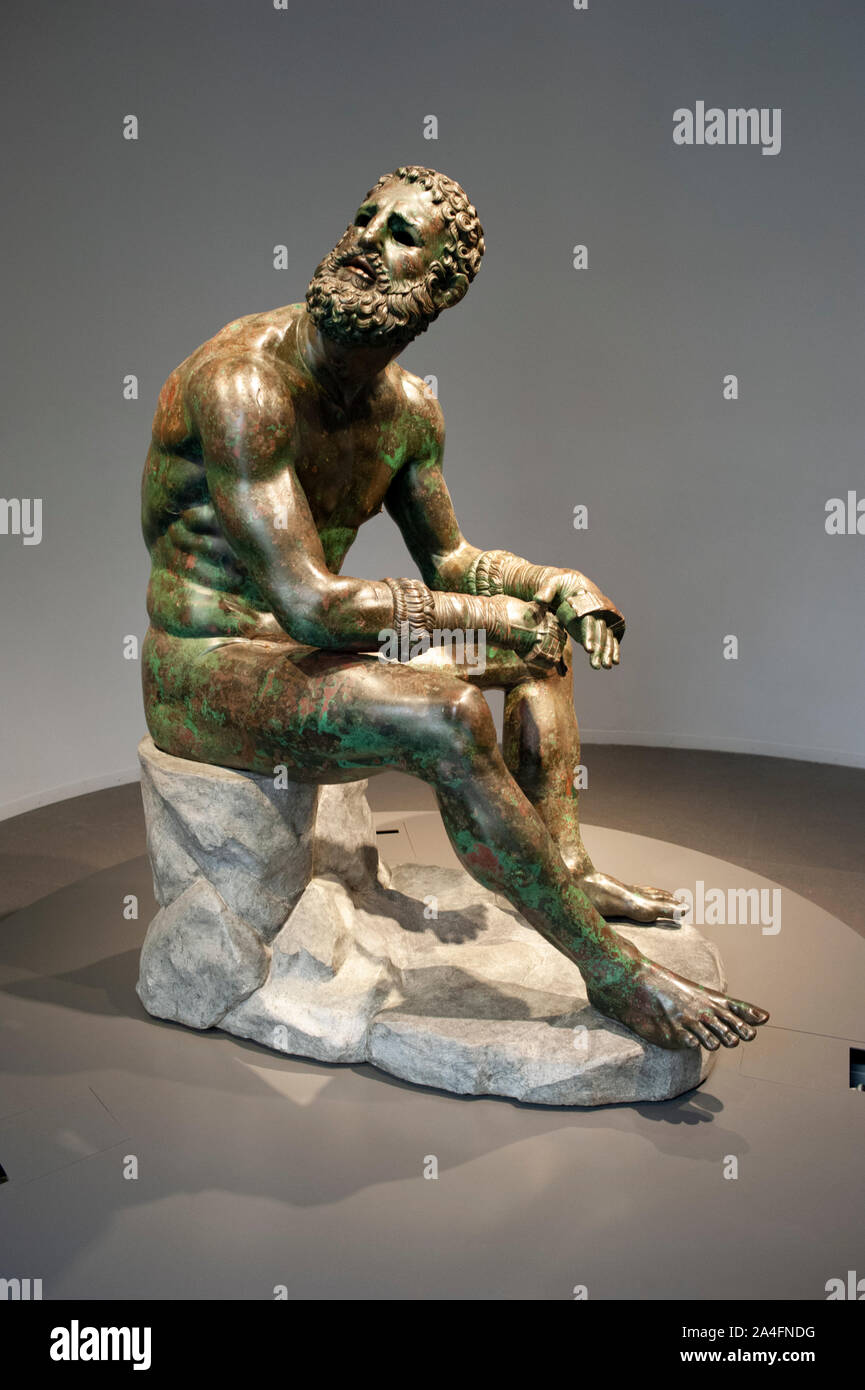 Italien, Rom, Palazzo Massimo alle Terme, Museo Nazionale Romano, römisches Nationalmuseum, Bronzestatue des Boxers (2.-1. Jahrhundert v. Chr.) Stockfoto