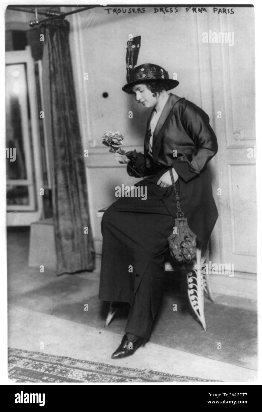 Hose Kleid aus Paris. Stockfoto