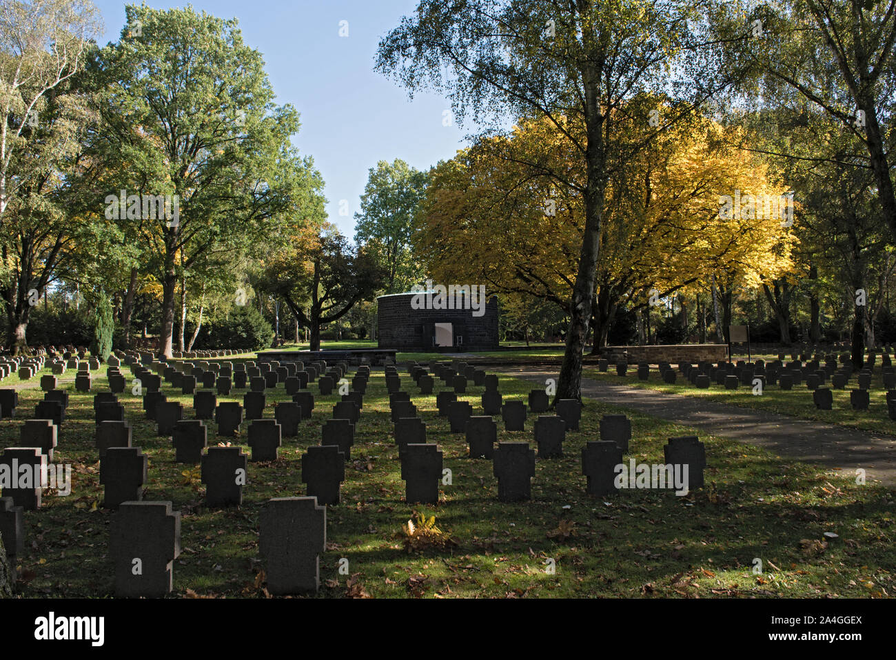 Gedenkstätte für die Opfer der beiden Weltkriege auf dem Hauptfriedhof in Frankfurt am Main Deutschland Stockfoto