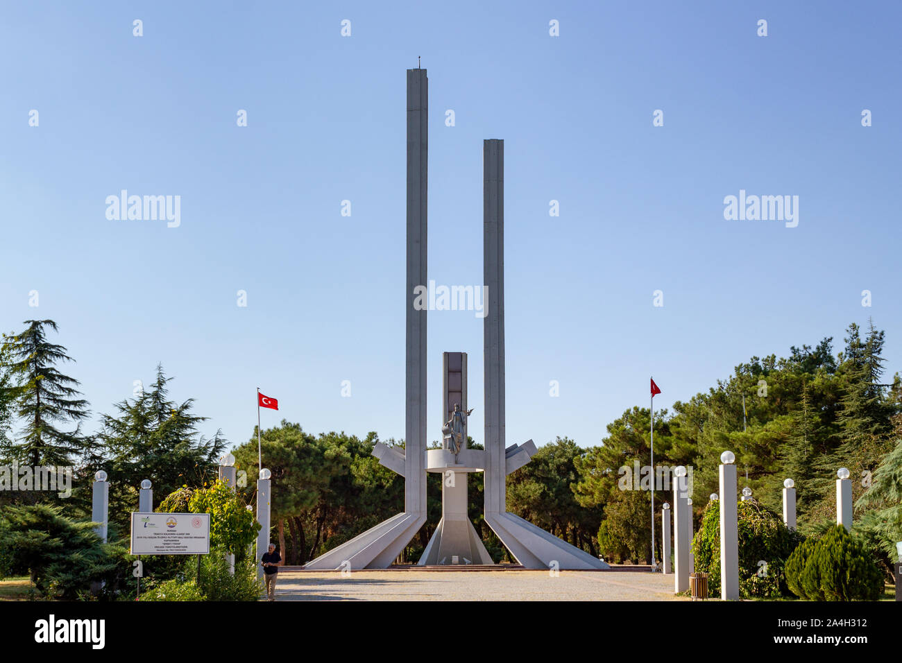 Edirne/Türkei - 02 Oktober 2019: Lozan (Lausanne) Monument, das sich in der 'Karaagac" Stadtteil Edirne Stockfoto