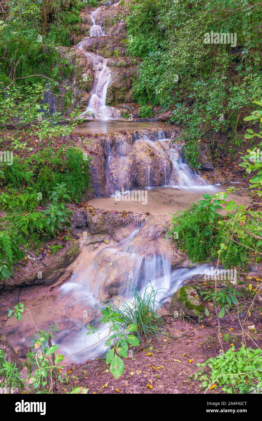 Gorman fällt im Herbst. Colorado Bend State Park. Hill Country. Texas. USA Stockfoto