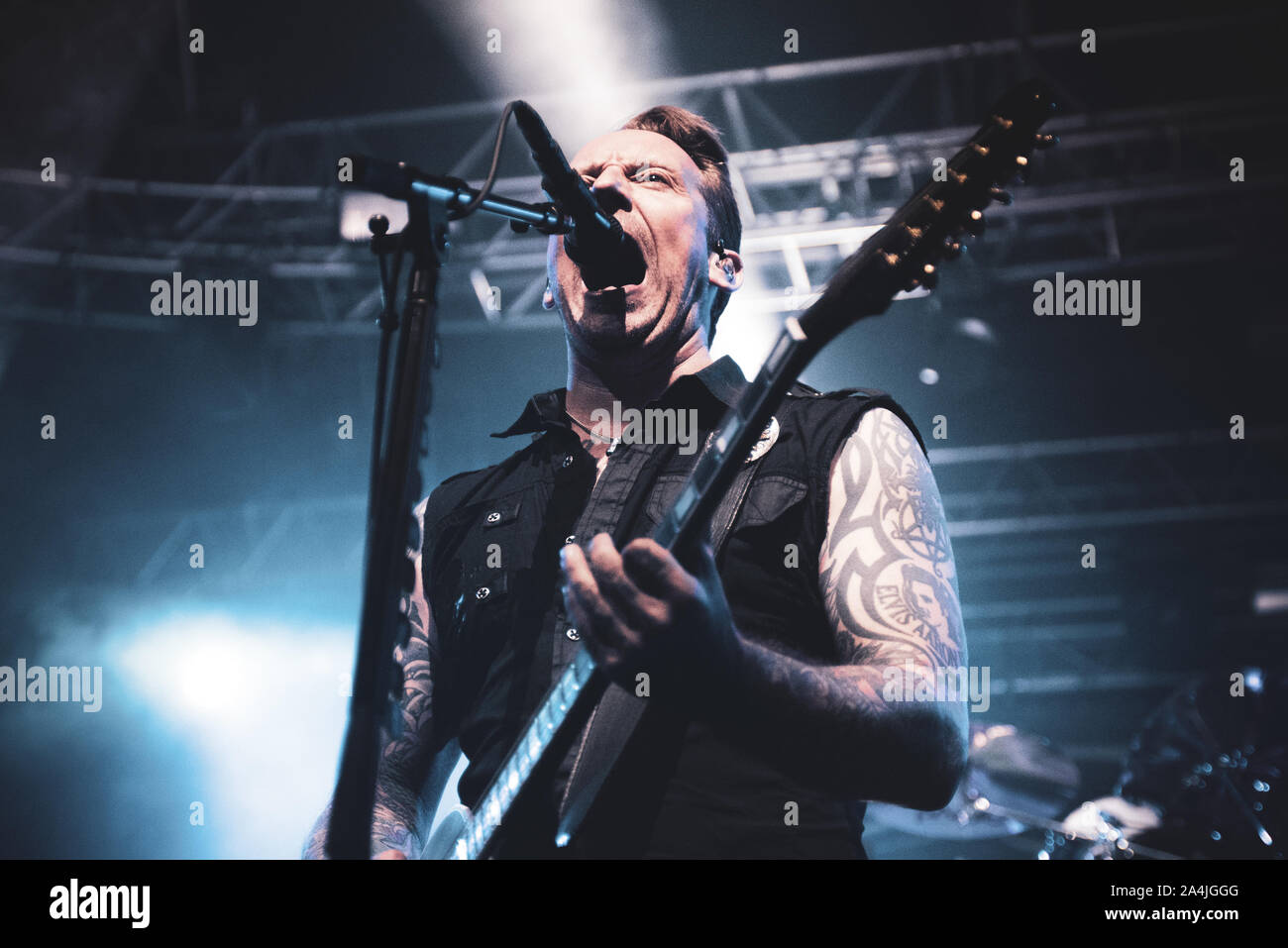 FABRIQUE, Milano, Italien - 2019/10/14: Michael Poulsen der dänischen Band Volbeat live auf der Bühne Fabrique, für das Zurückspulen Replay Reboud band Tour 2019 Stockfoto