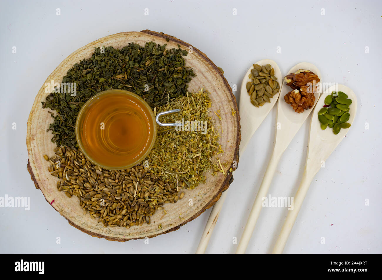 Kräuter der traditionellen Medizin, Naturheilkunde Stockfoto