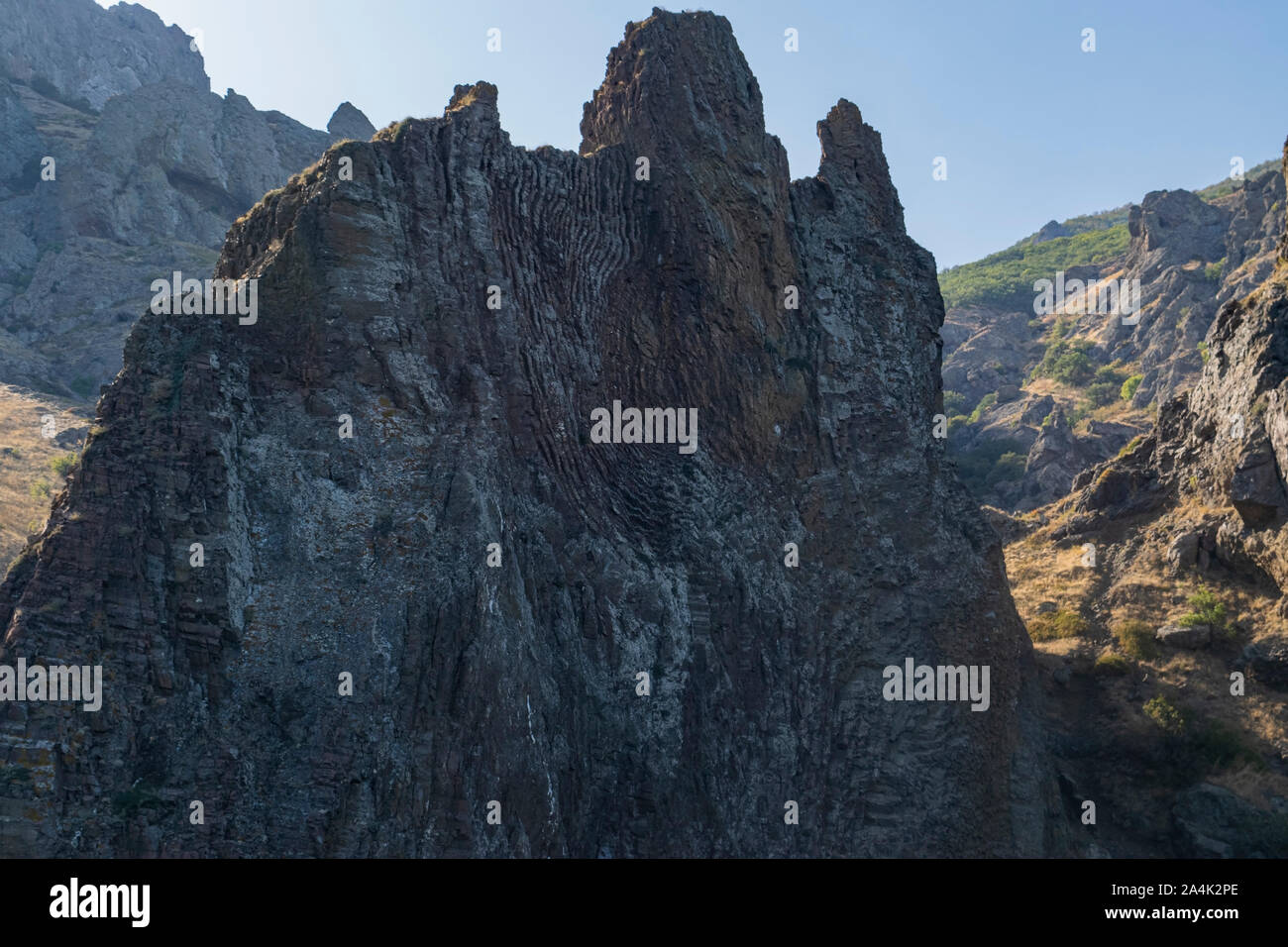 KaraDag Berge, Blick auf den Felsen aus dem Meer, auf der