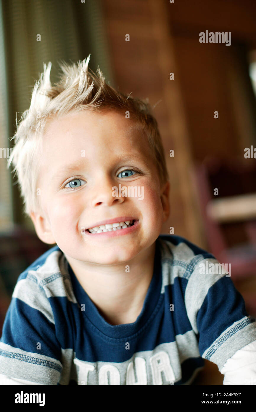 Porträt eines jungen Mannes Stockfoto