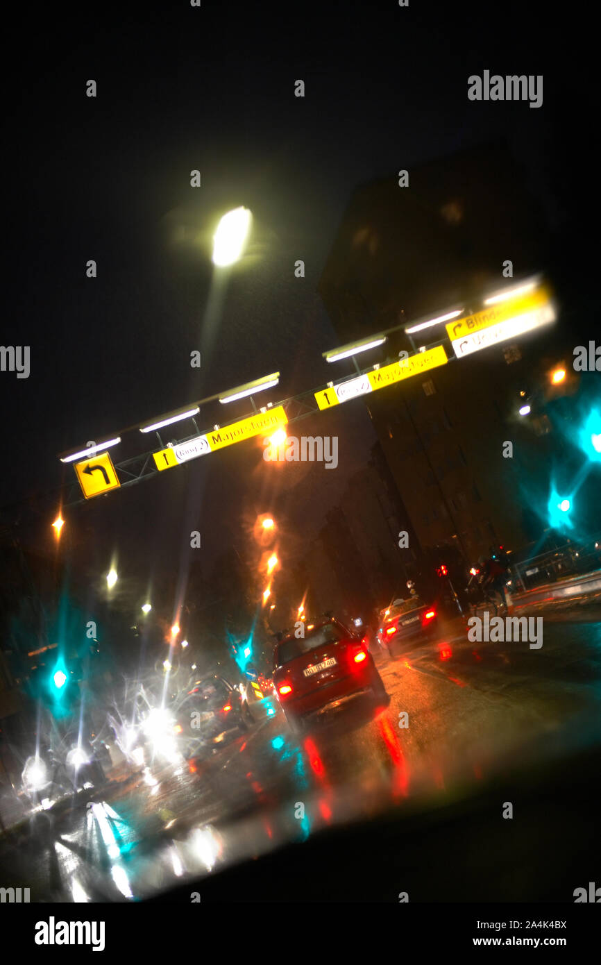 Verkehr in der Nacht Stockfoto
