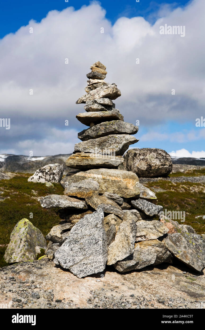 In der Nähe von Old Strynefjell Straße Cairn Stockfoto