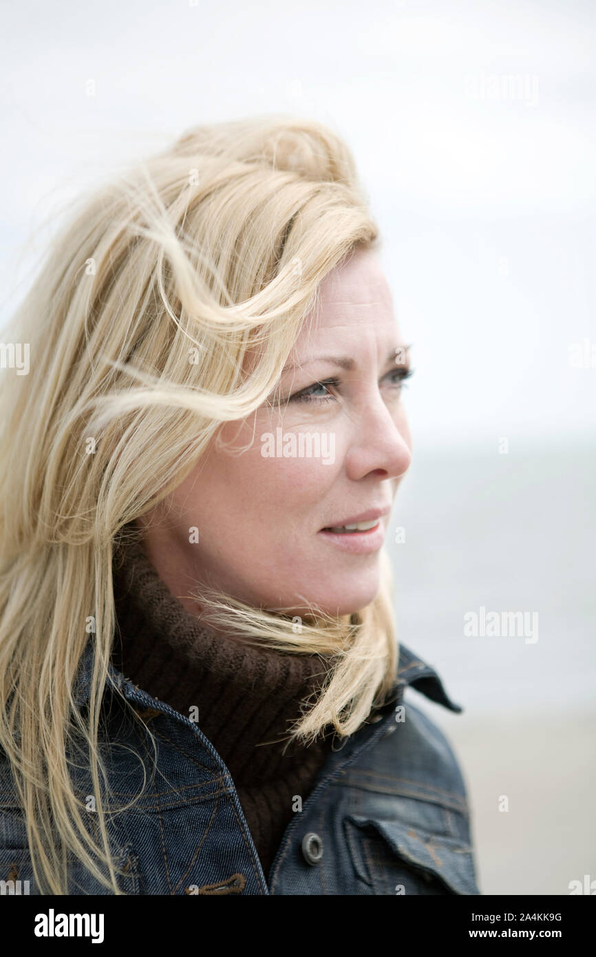 Profil von blonde Frau Stockfoto