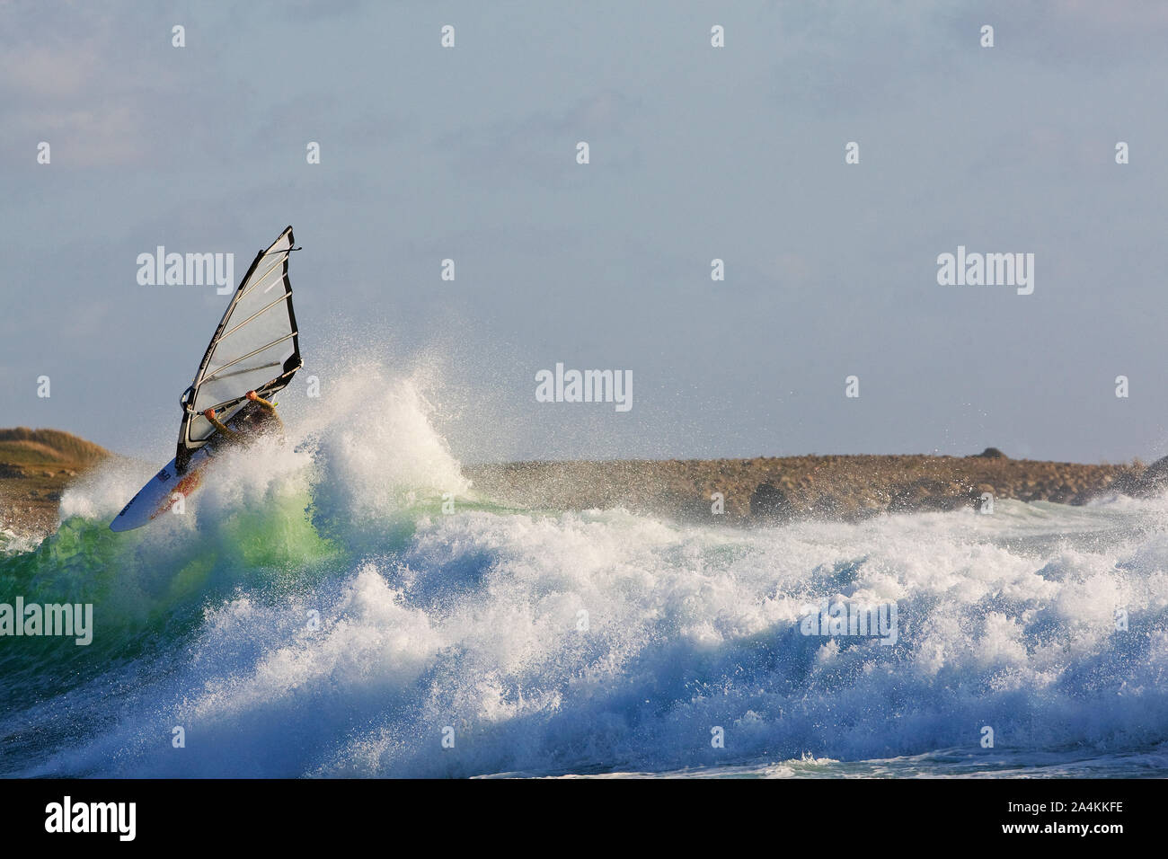 Windsurfer in Aktion Stockfoto