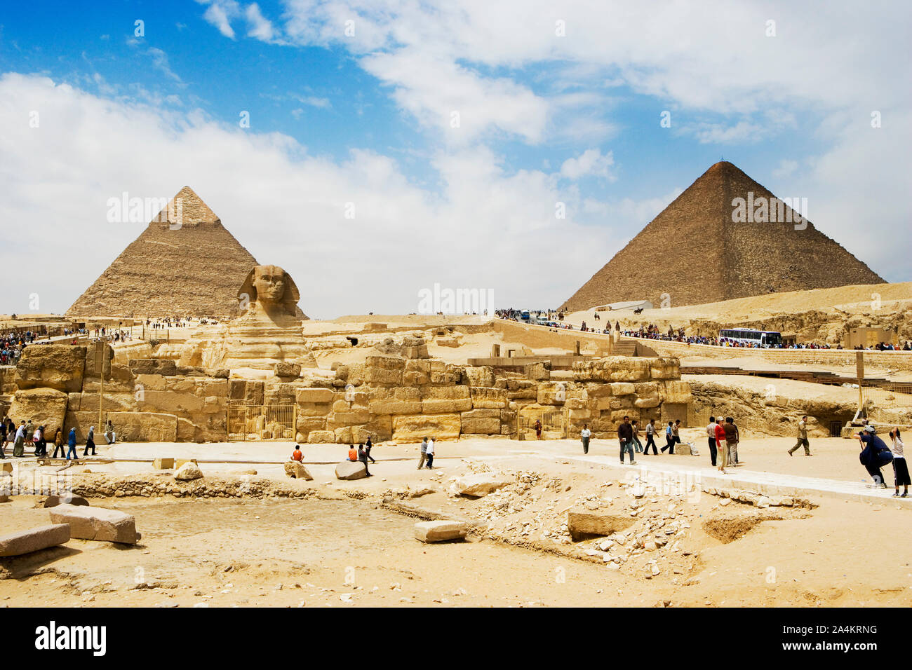 Sphinx und Chefren/Chepren Pyramide in Gizeh, Kairo Stockfoto